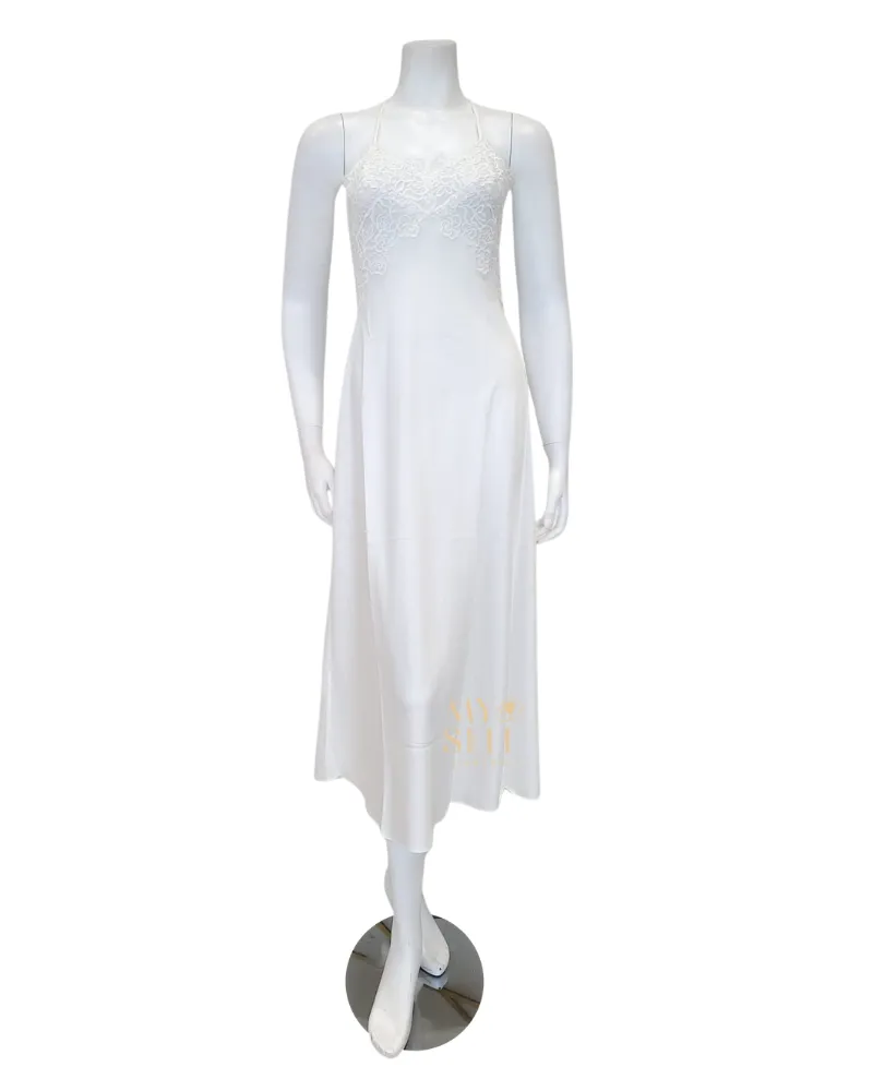 573 574 Ivory Rosey Chiffon Gown & Robe Set