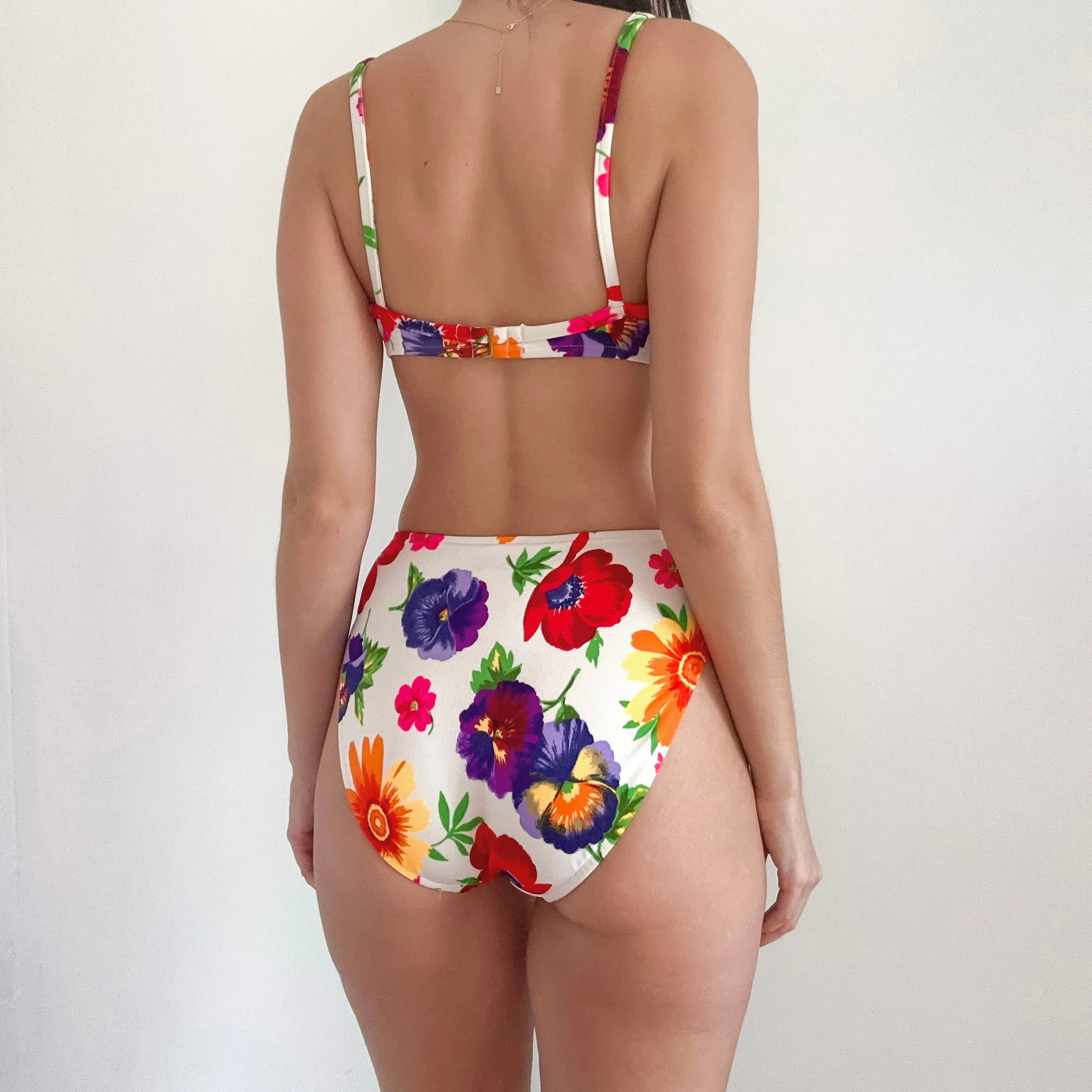 90's White Bright Floral Bikini / SZ 36D
