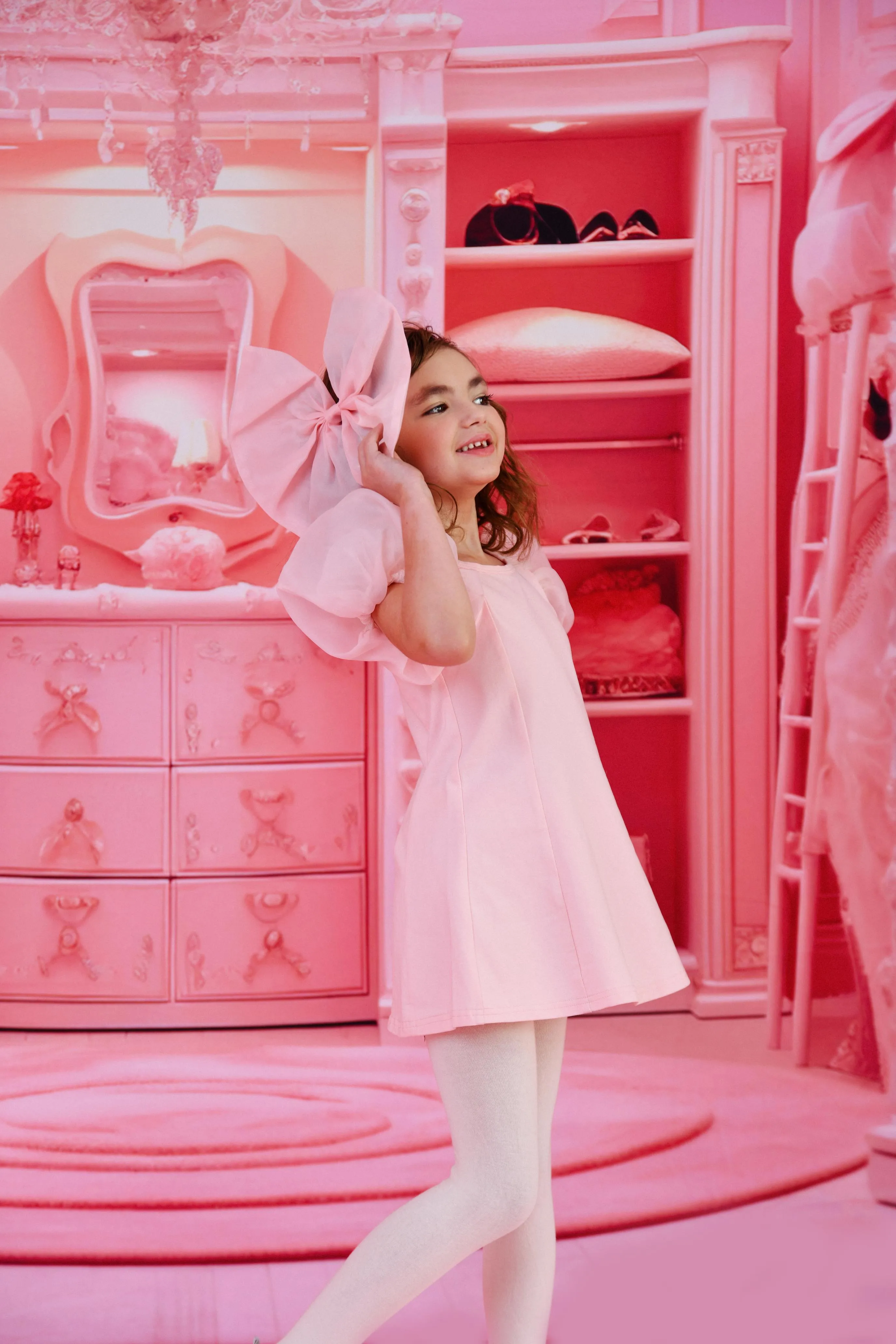 DOLLY WORLD BIG ORGANZA HAIR BOW dollypink