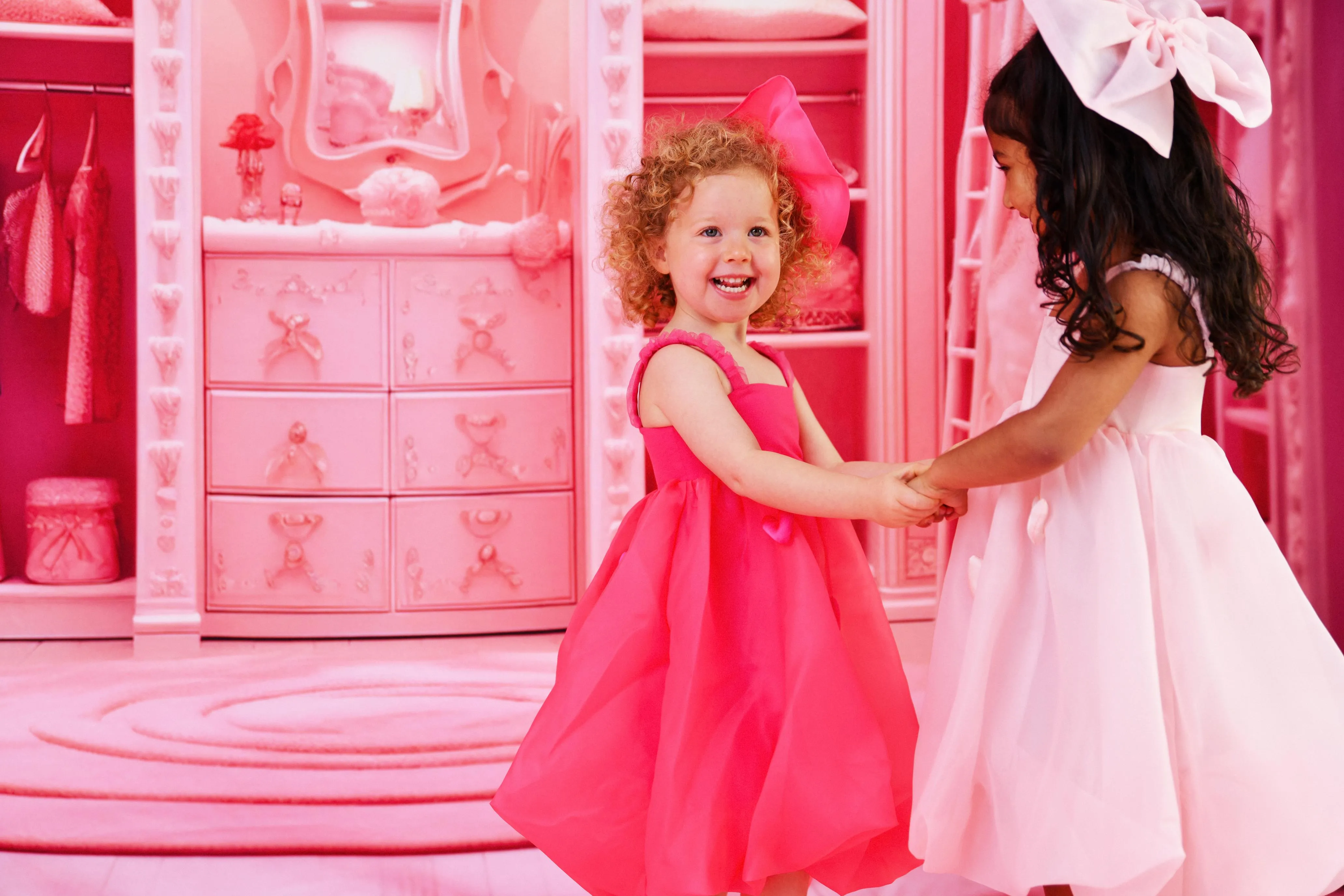 DOLLY WORLD BIG ORGANZA HAIR BOW dollypink