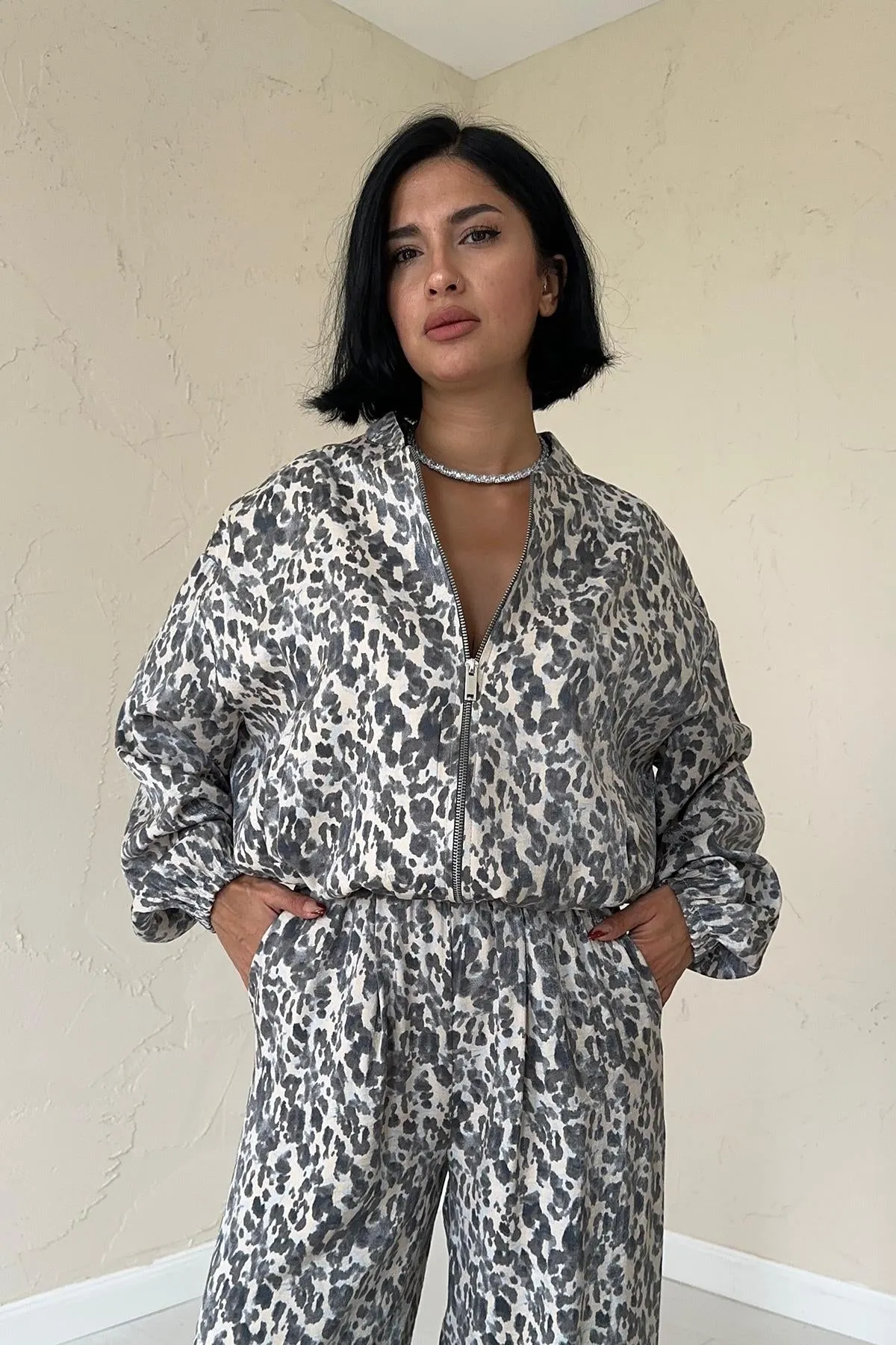 ELS White Leopard Patterned Jacket and Pants Set - Leopard - Altamura