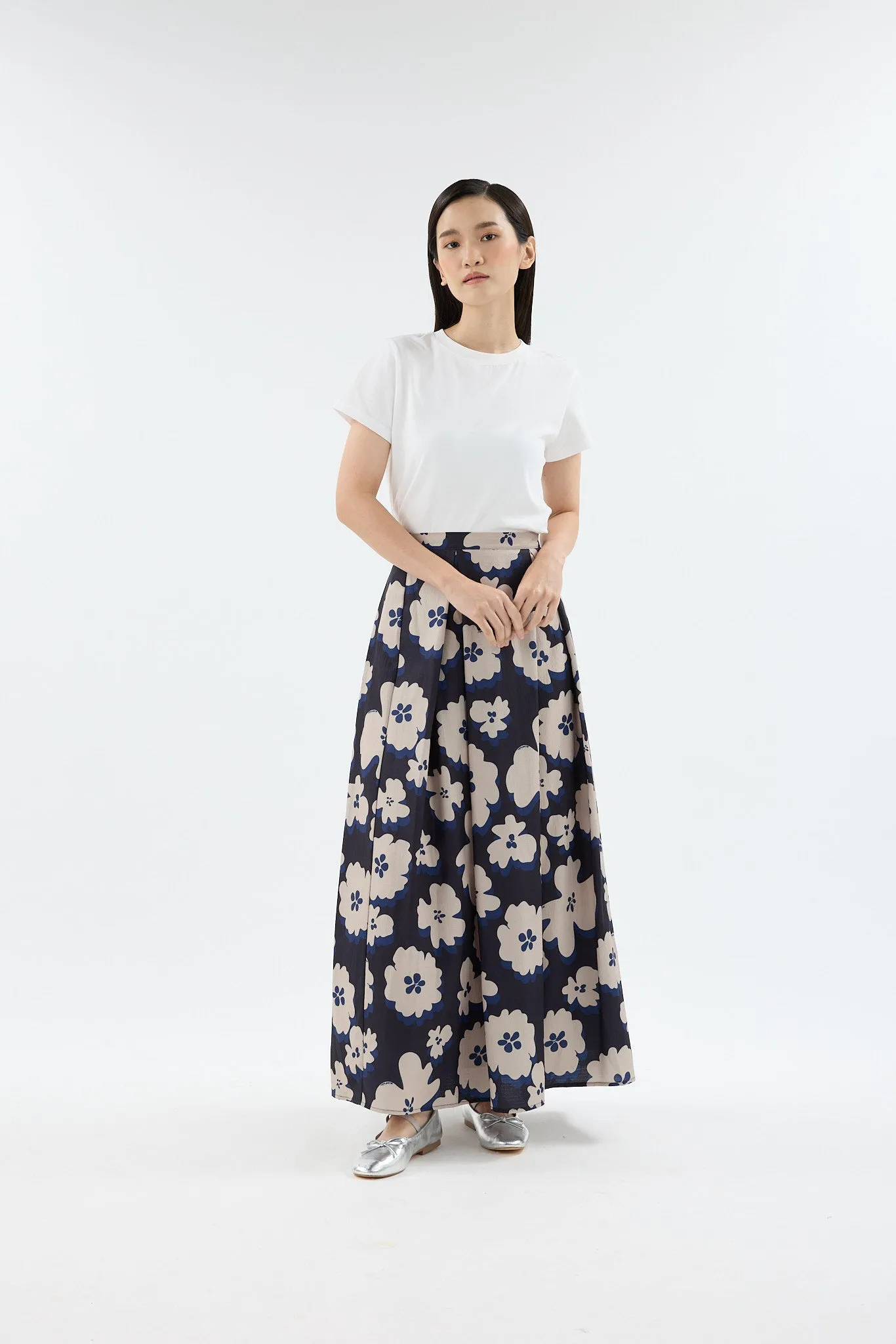 Fiora Black Printed Flare Skirt