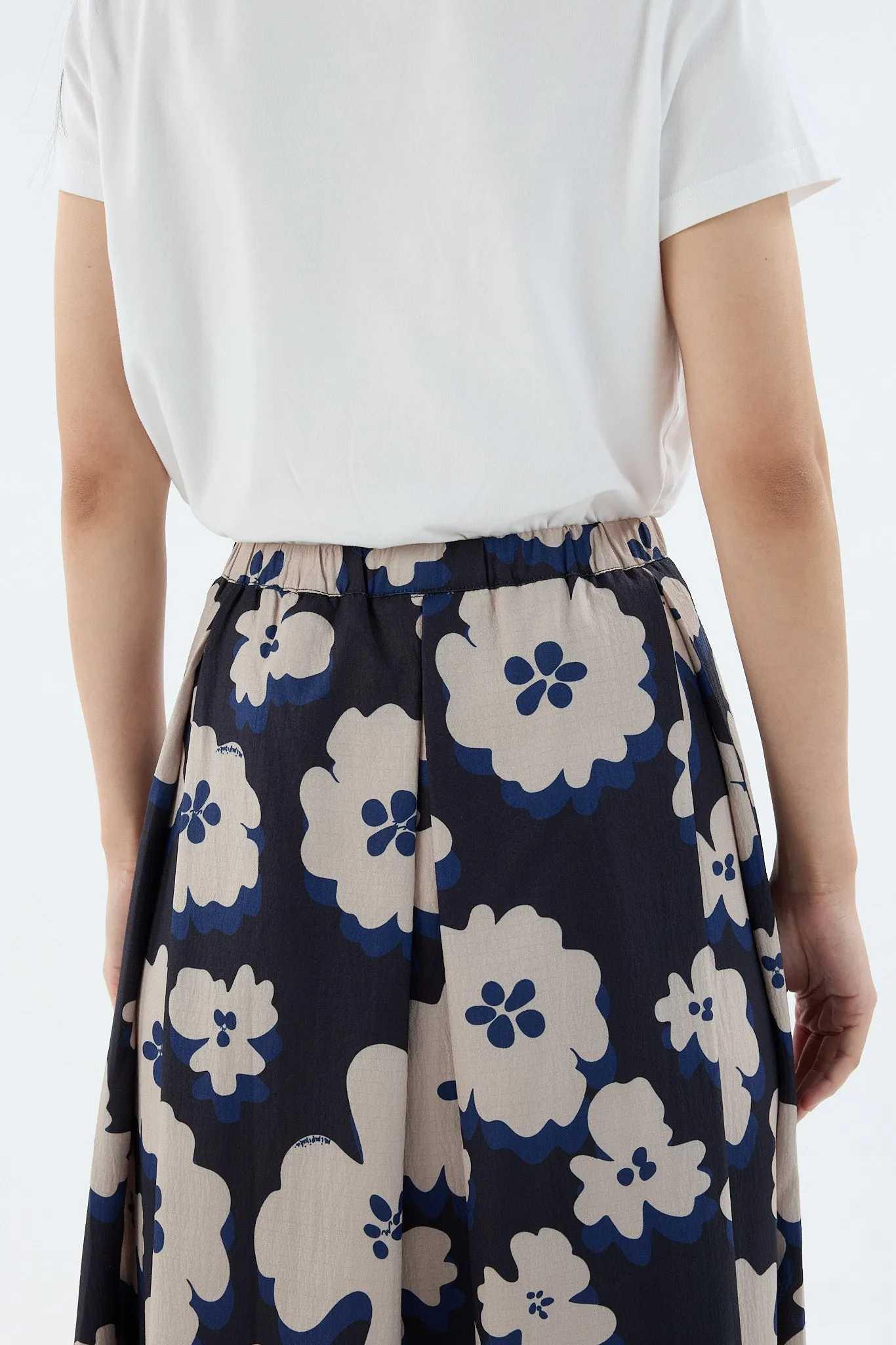 Fiora Black Printed Flare Skirt