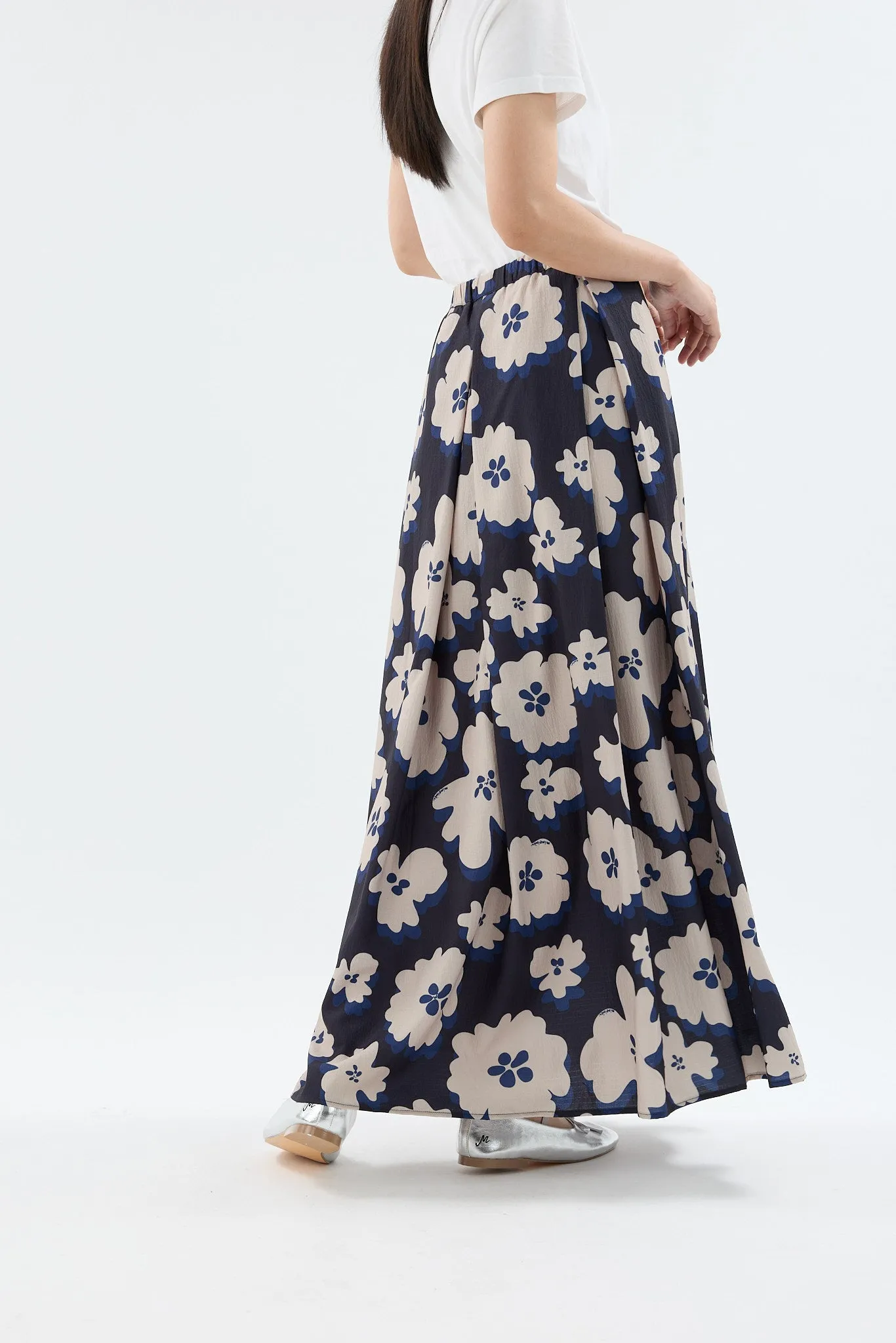 Fiora Black Printed Flare Skirt