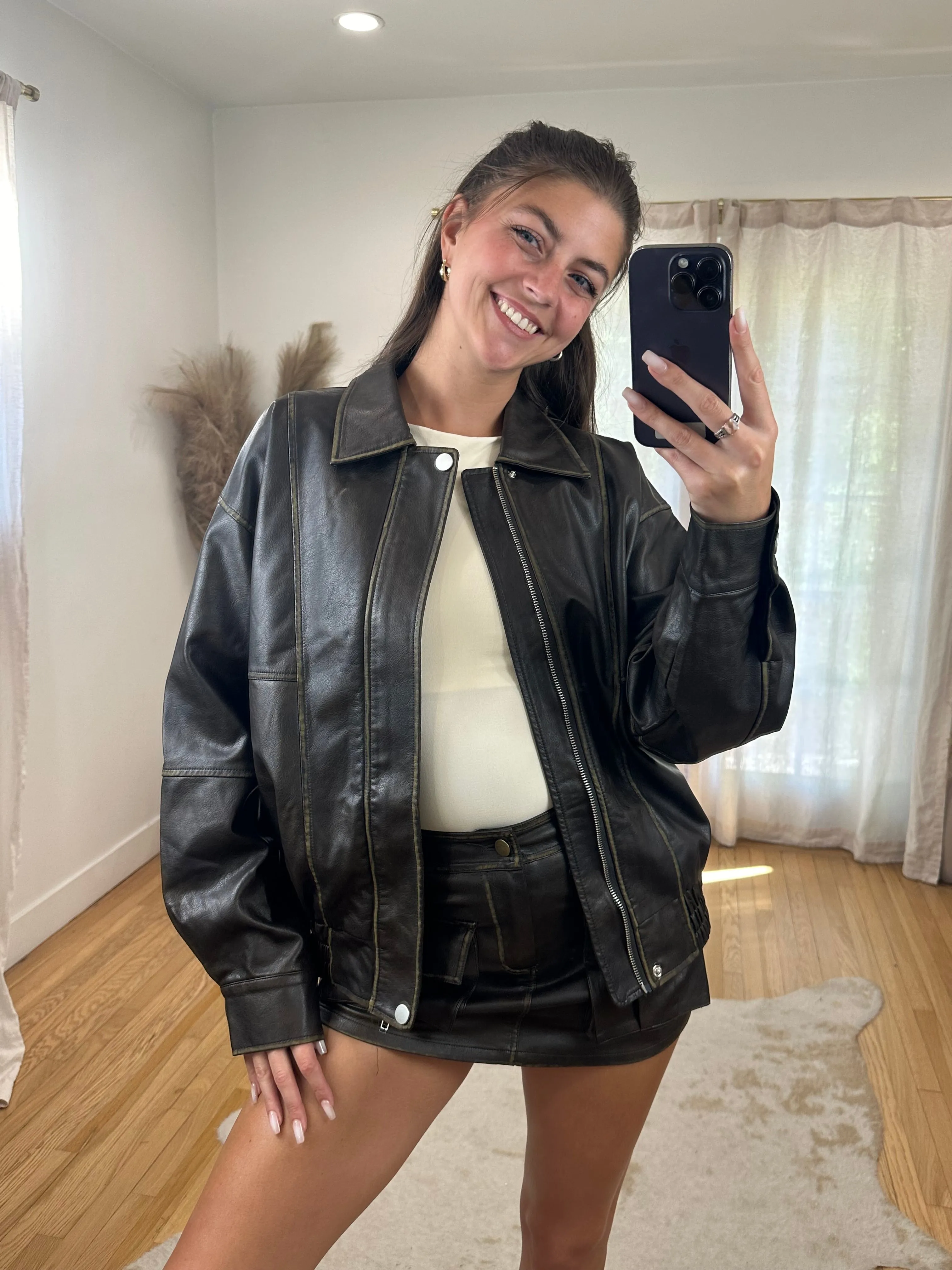 Manhattan Mini Skirt