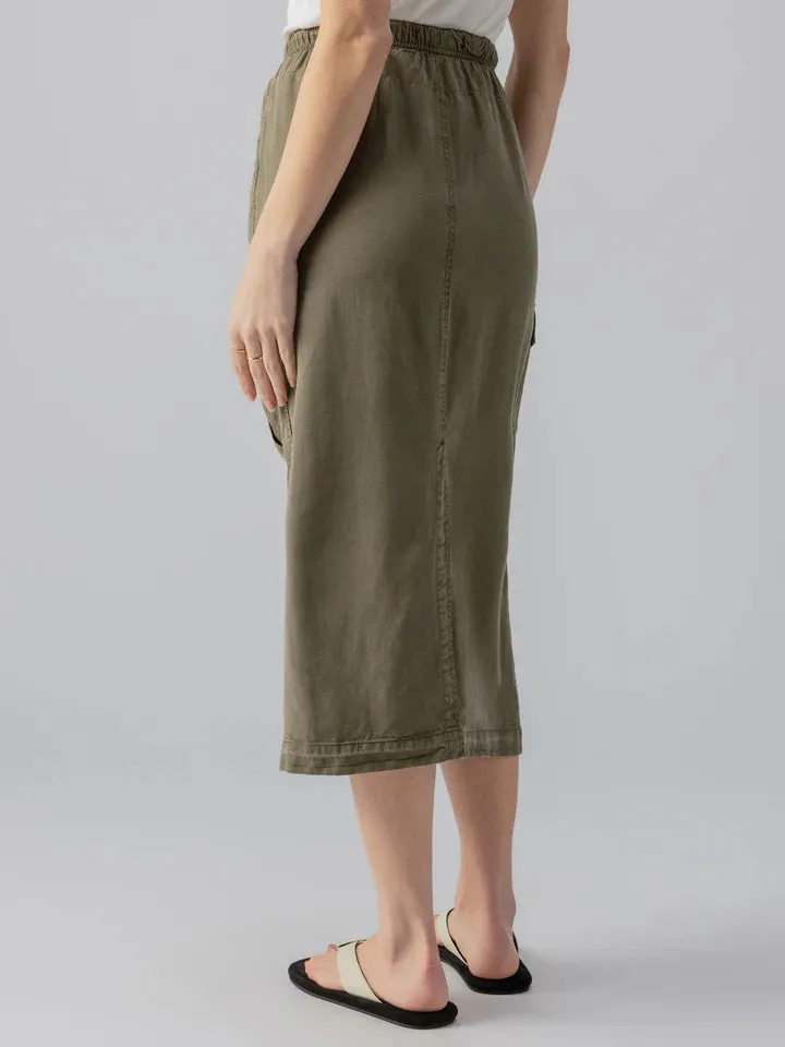 Parachute Semi-High Rise Skirt