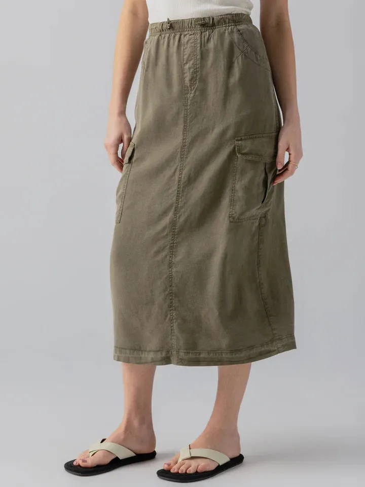 Parachute Semi-High Rise Skirt