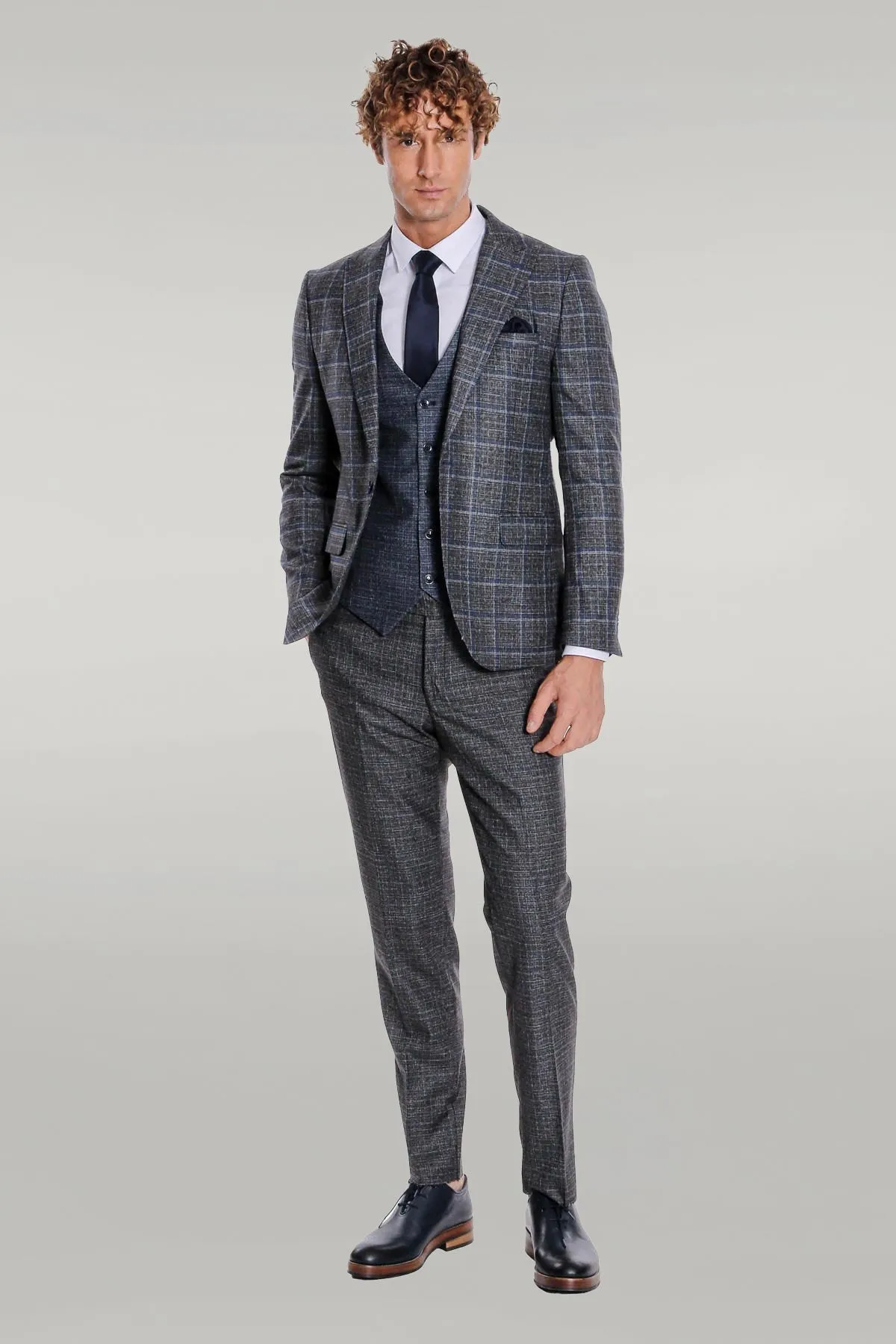 WSS Slim Fit Checked Patterned Black Men Suit  - Singen