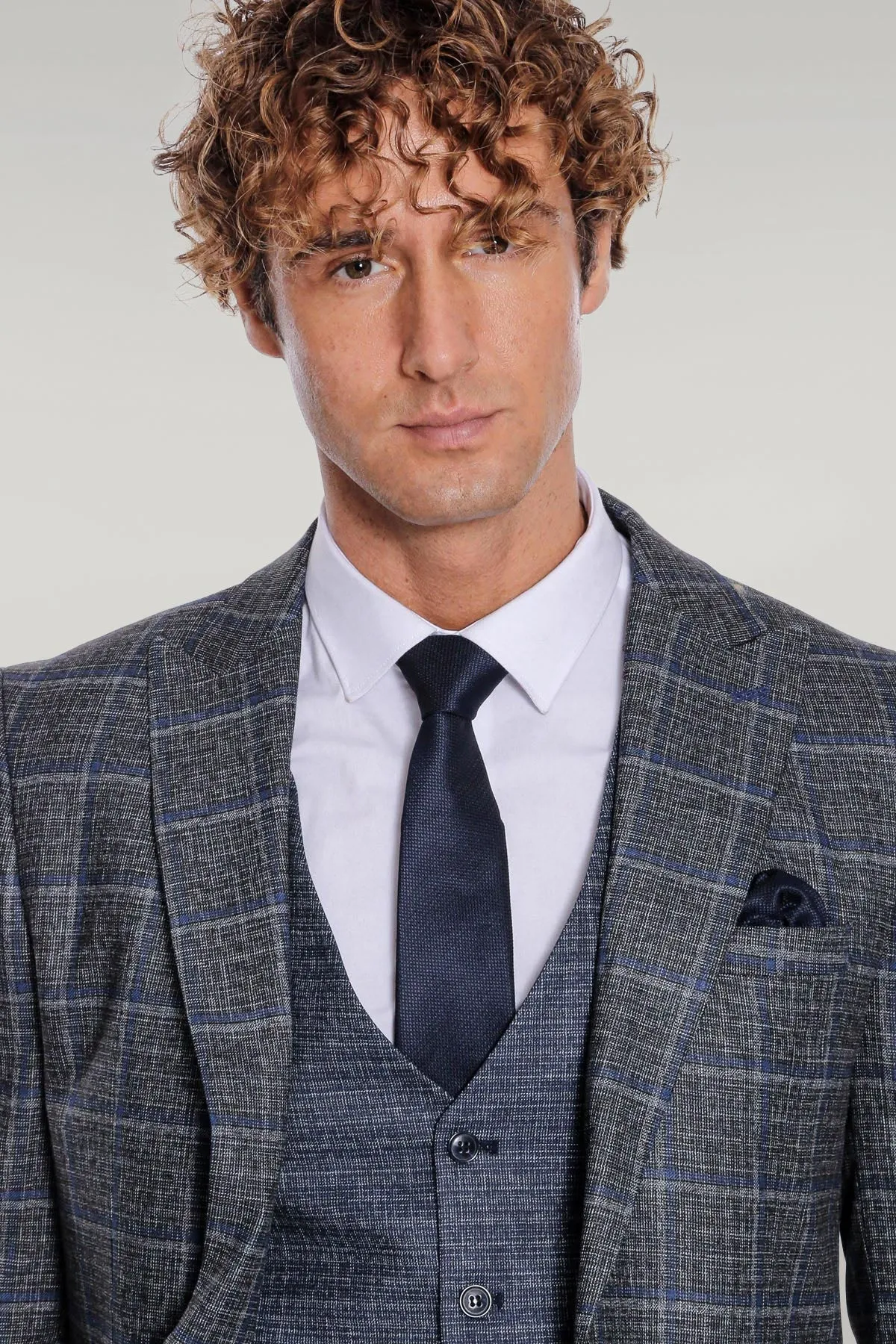 WSS Slim Fit Checked Patterned Black Men Suit  - Singen